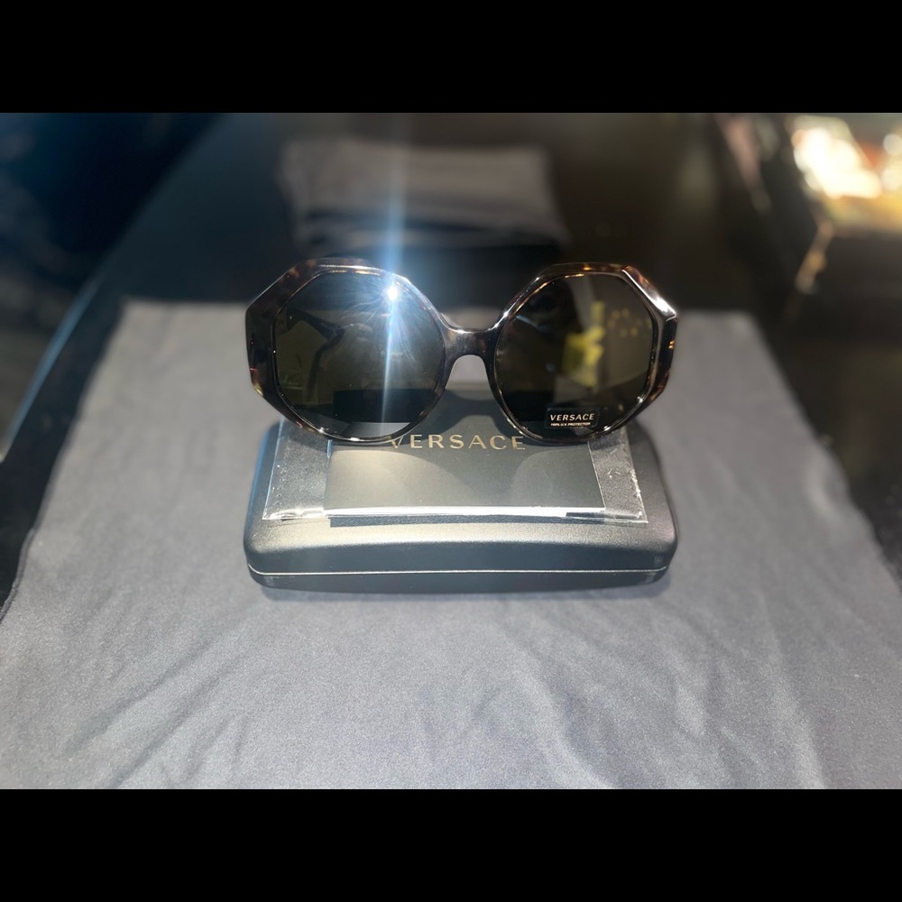 Authentic Versace Sunglasses - Picture 9 of 14